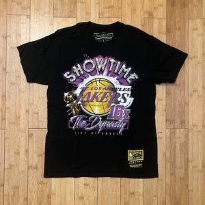 Like New NBA Showtime 17x Tee Los Angeles Lakers